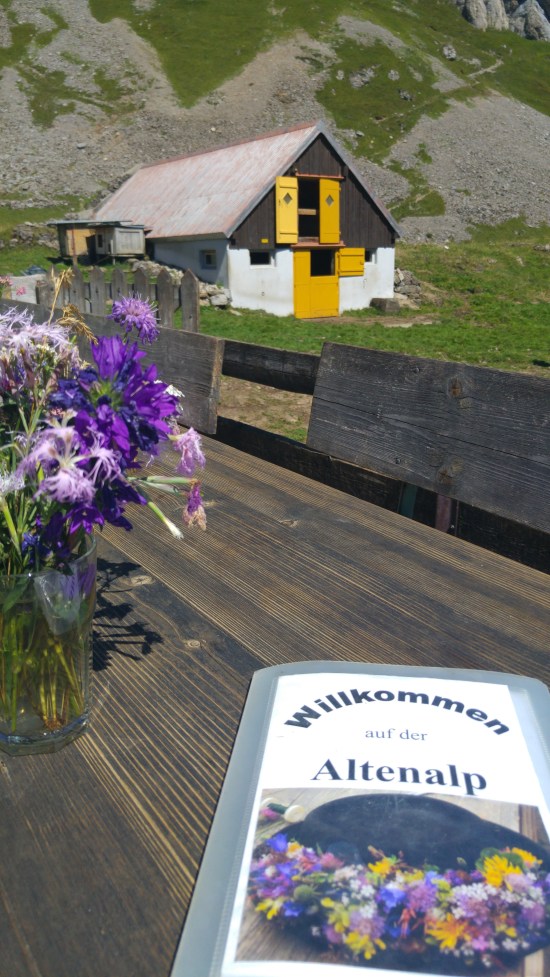 ebenalp-12-altenalp-menu-kukat