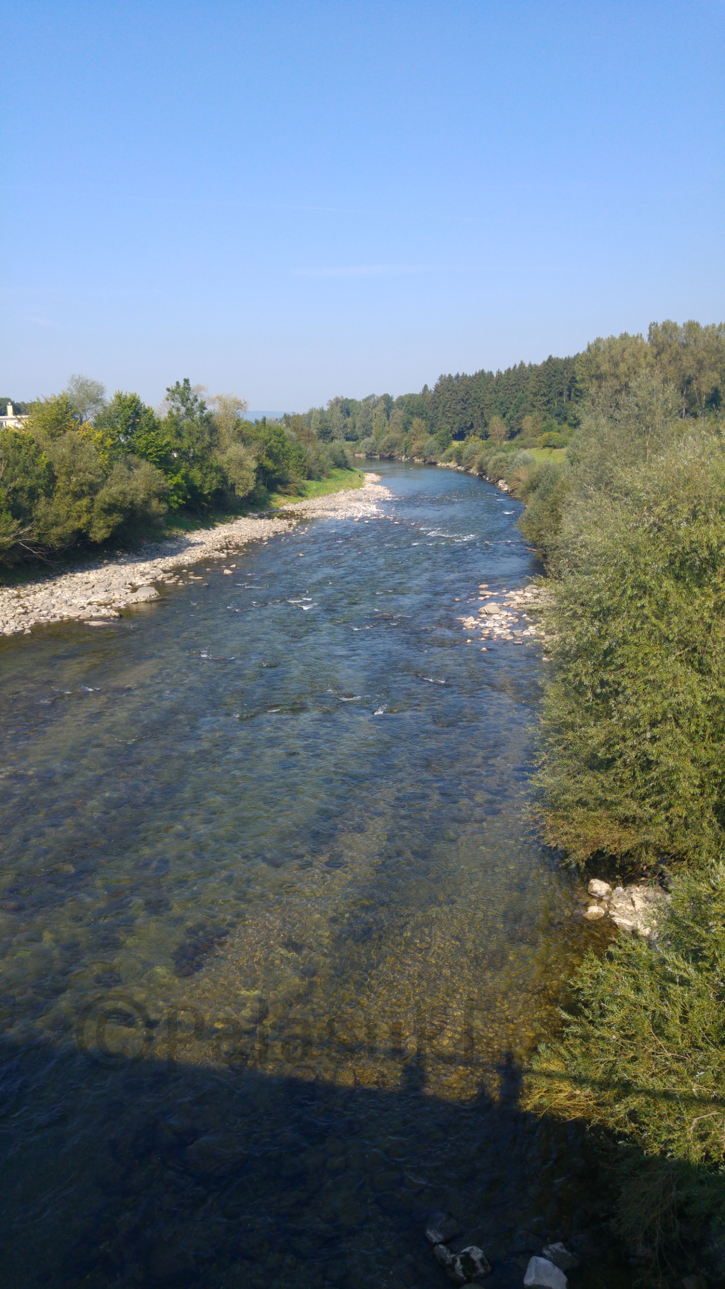 16-10-02-21-18-12-502_deco