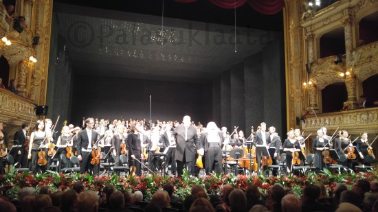 koko-orkesteri-ja-kuoro