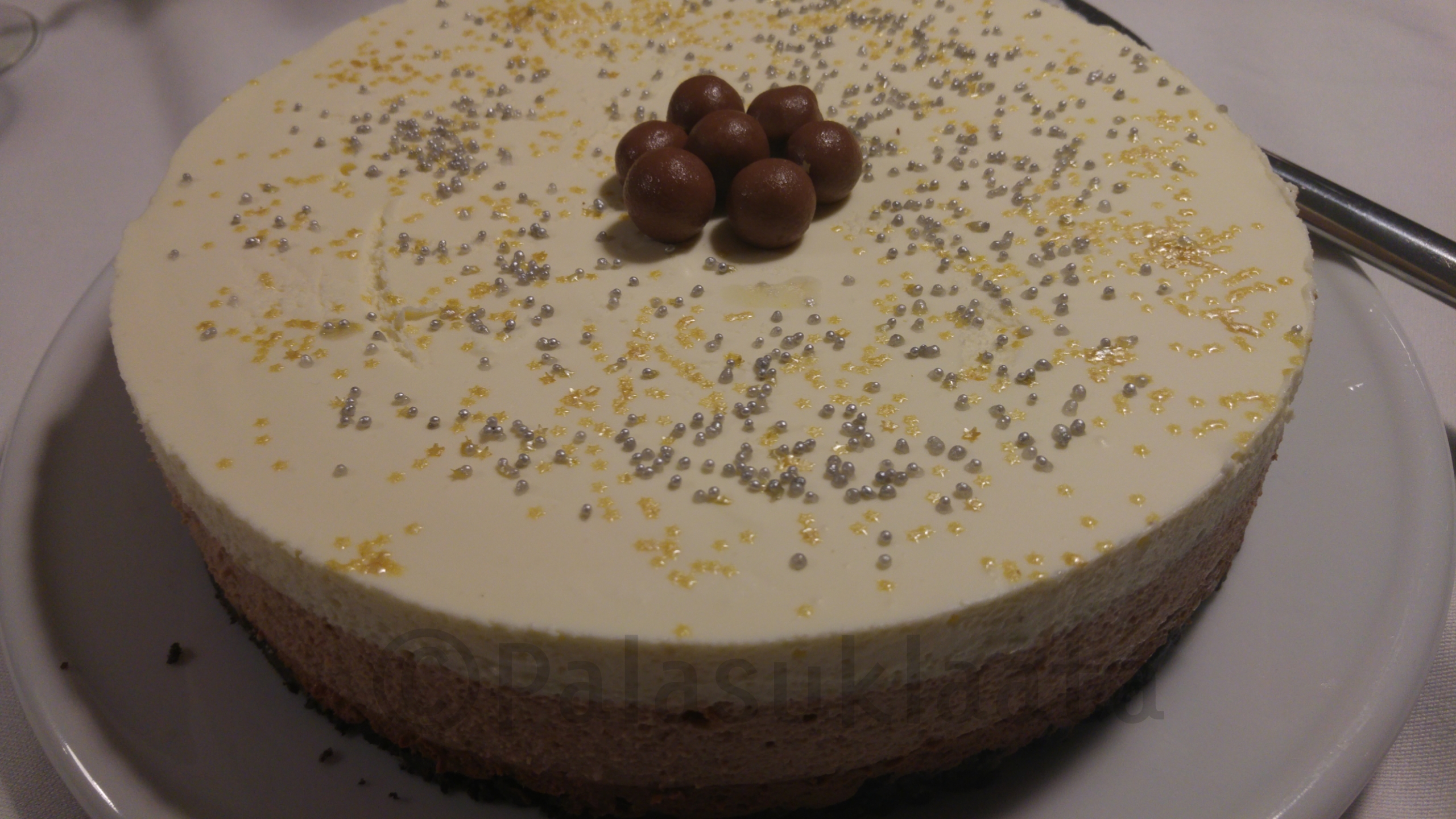 17-01-16-18-02-07-803_deco