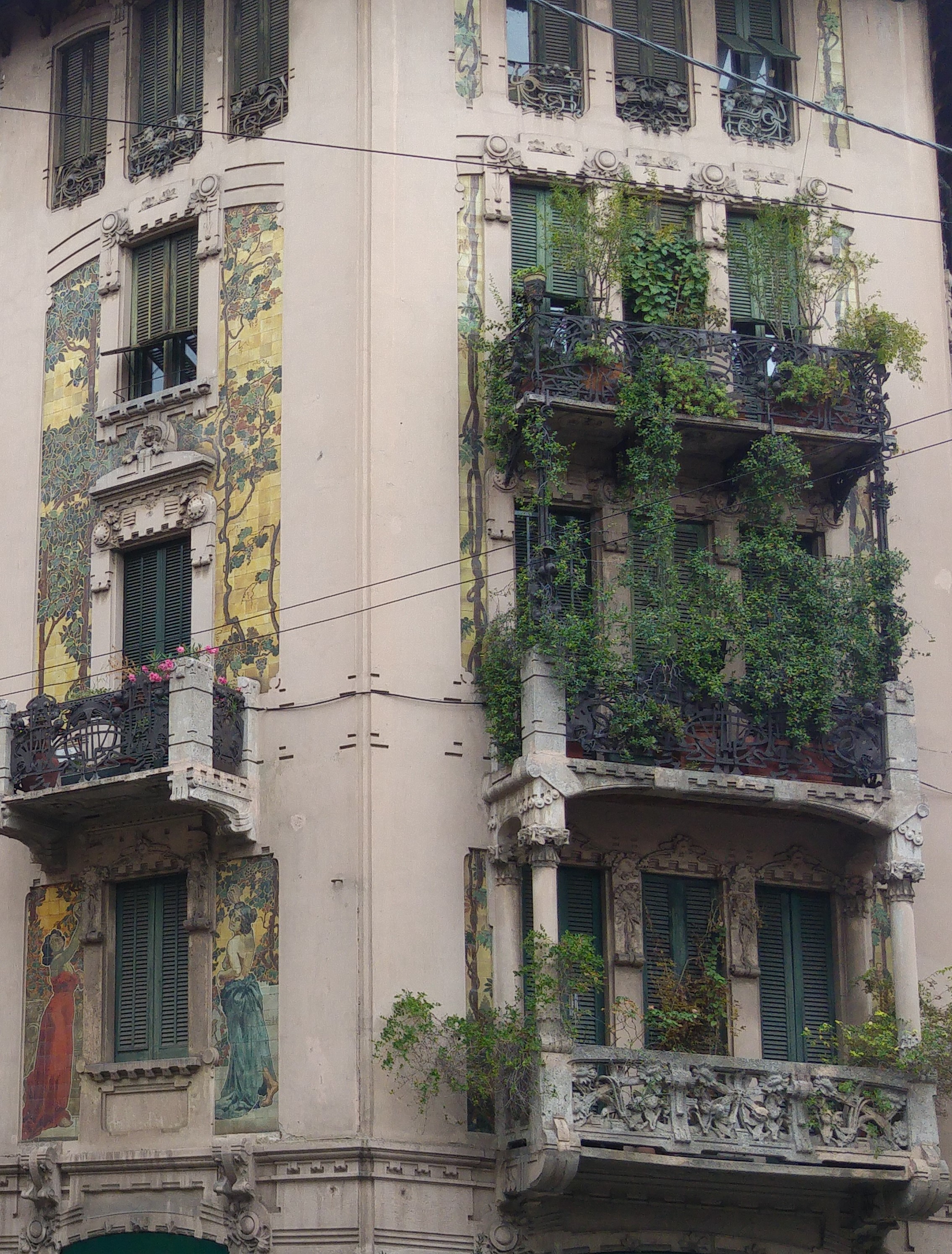 18 milano koristeltu talo