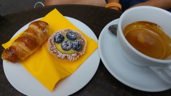 19 milano leivos ja kahvi