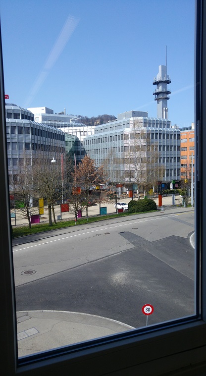 portfolio näyttely uetliberg