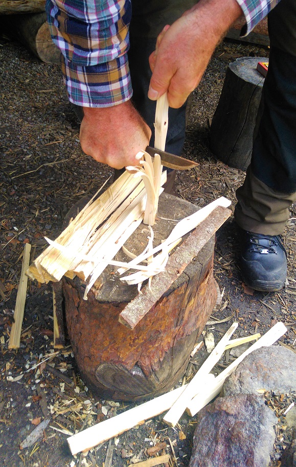 lemmenjoki 9 syttyjen pilkkomista p