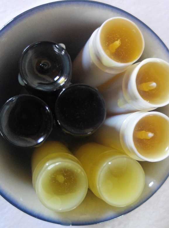 huulirasva 10 valmiit putelit