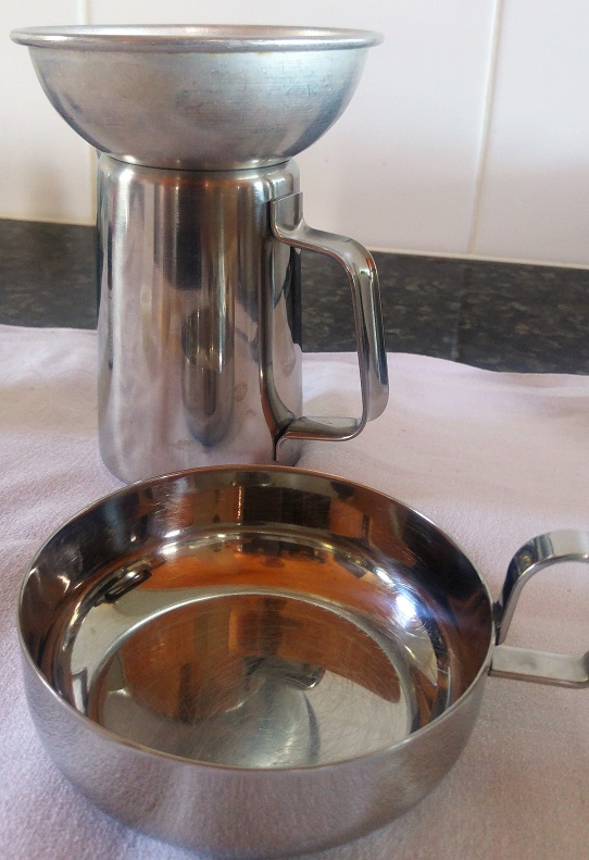 huulirasva 3 välineet