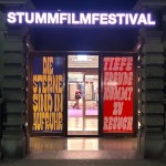 Mykkäelokuva suomimusiikilla