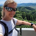 Kultakuula, kärppiä ja&nbsp;linna